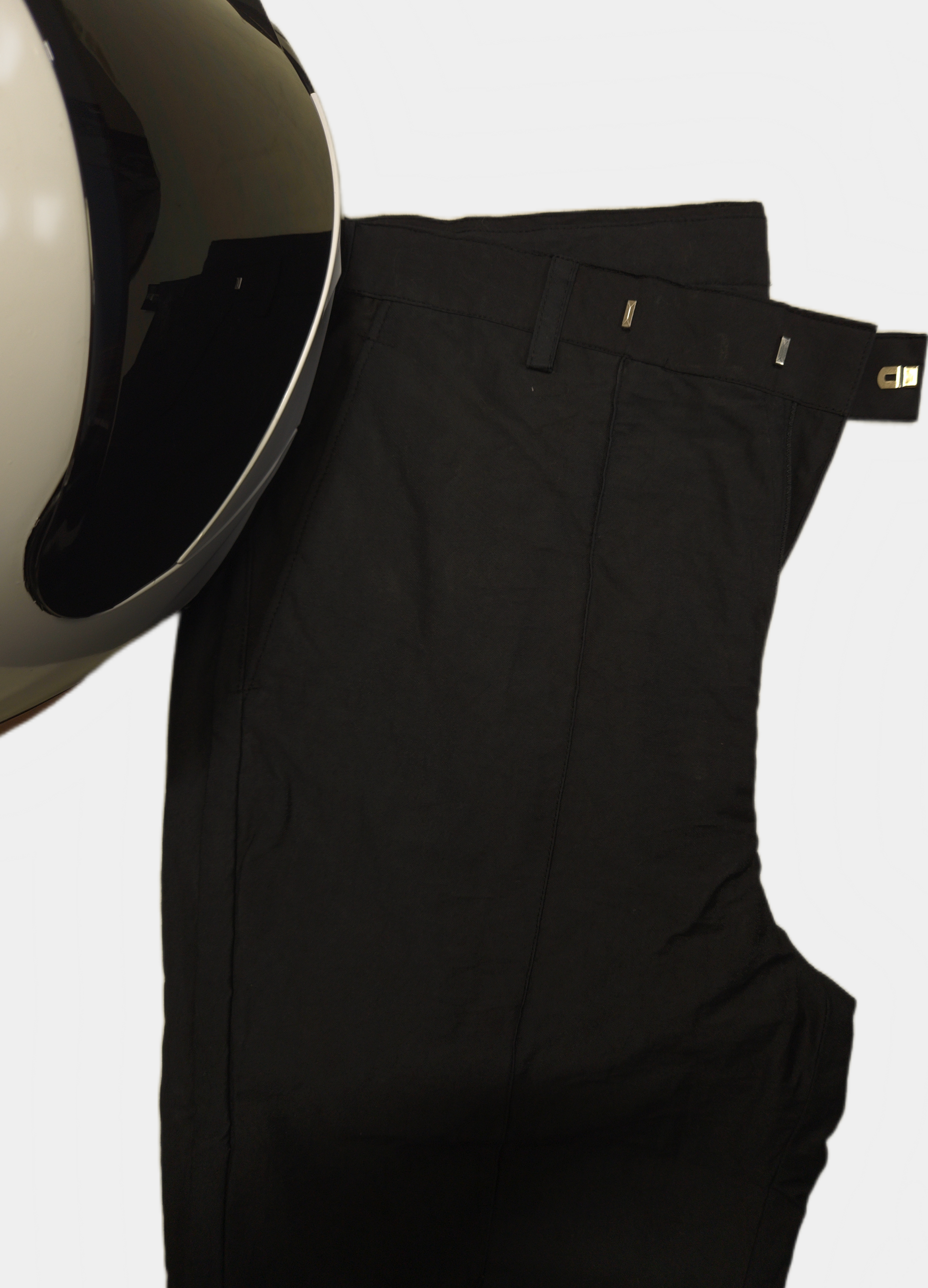 001- sleek trouser - A formal fit to unleash the soul with comfort and profession
